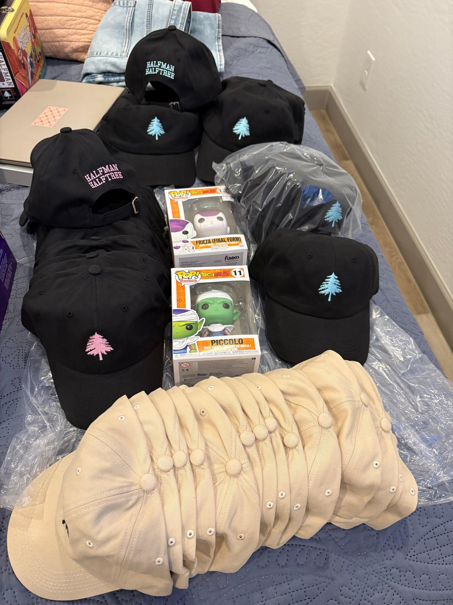 HMHT EMBROIDERED DAD HAT BLACK/AQUA BLUE