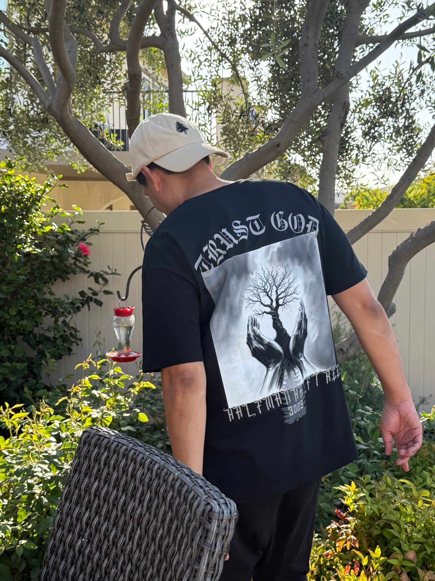 3025 TRUST GOD TEE