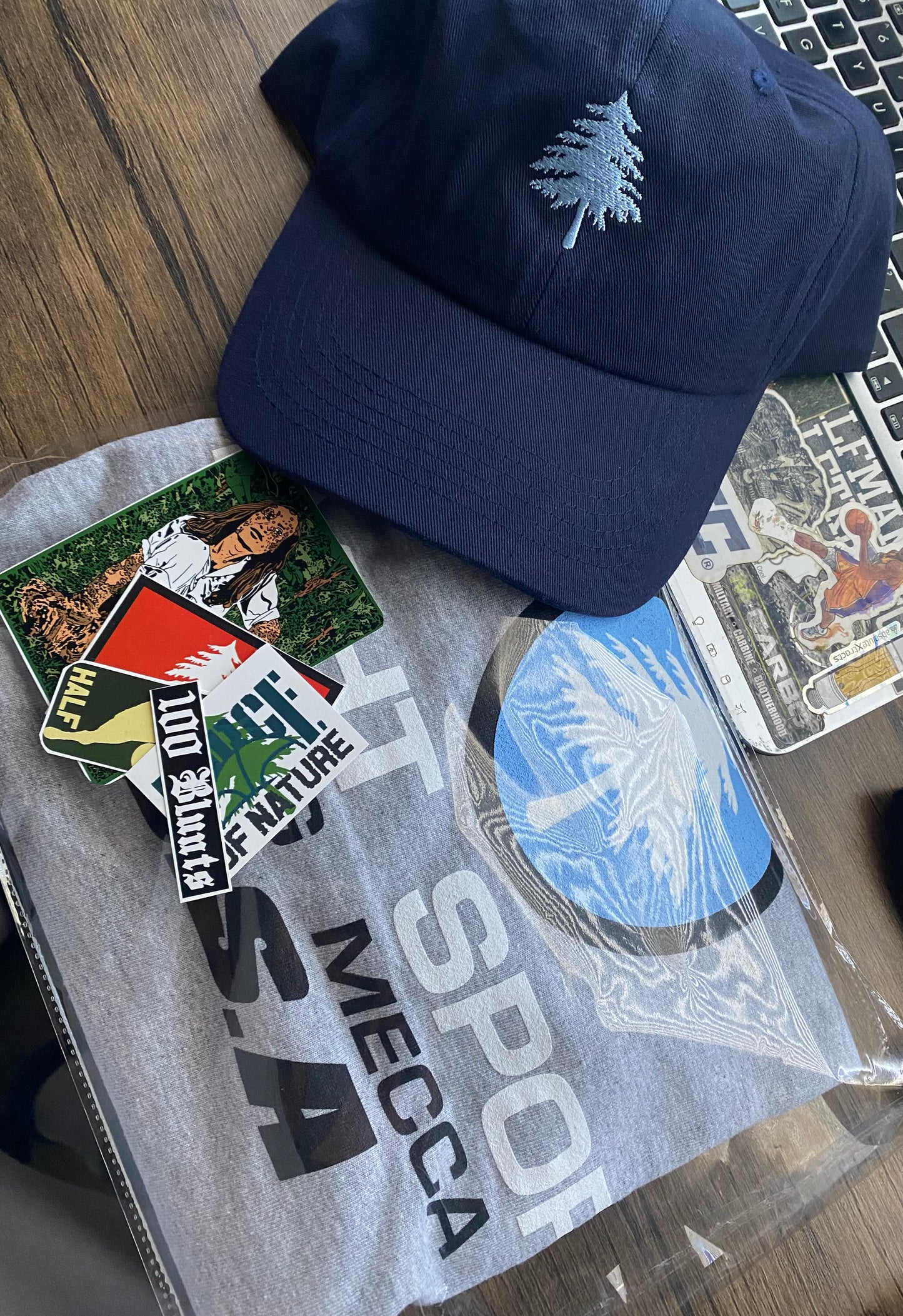 HMHT SPORT SWAG MECCA TEE
