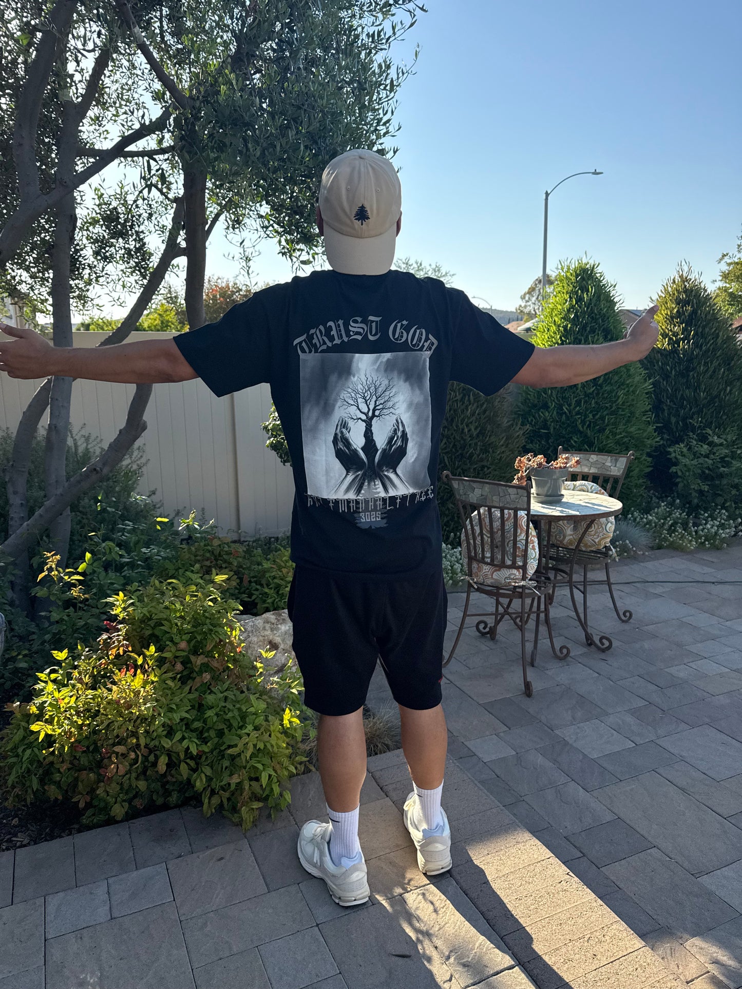 3025 TRUST GOD TEE